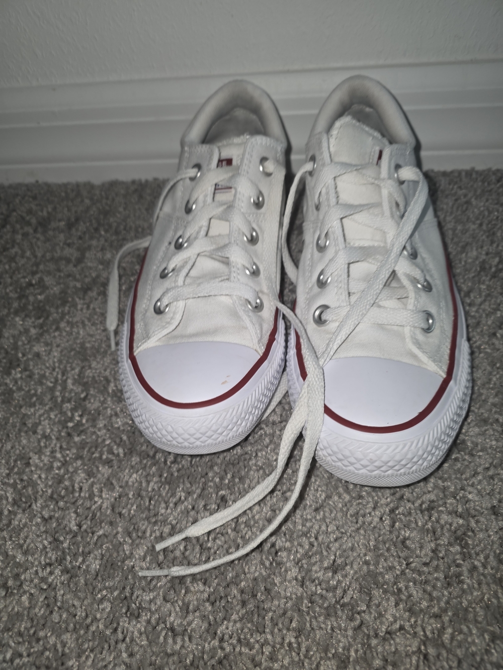 Women's Converse Chuck Taylor All Star Street Ox Size 6 White Canvas Sneakers